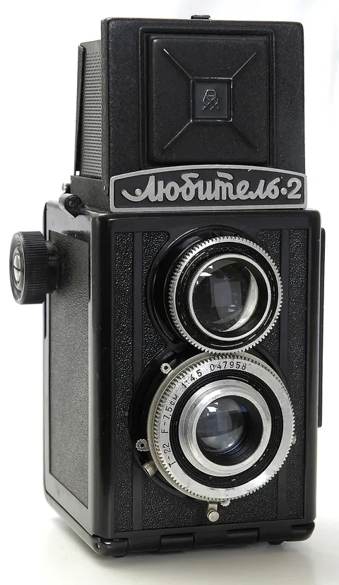 Lubitel 2