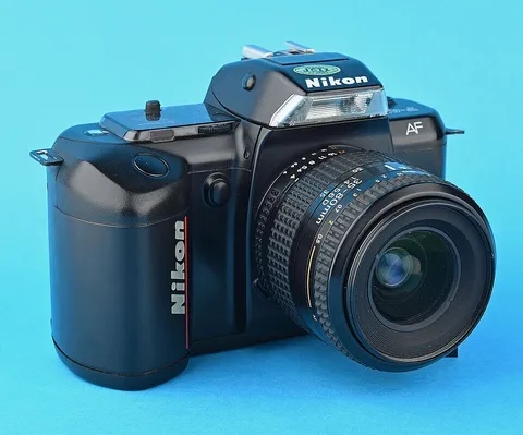 Nikon F-401