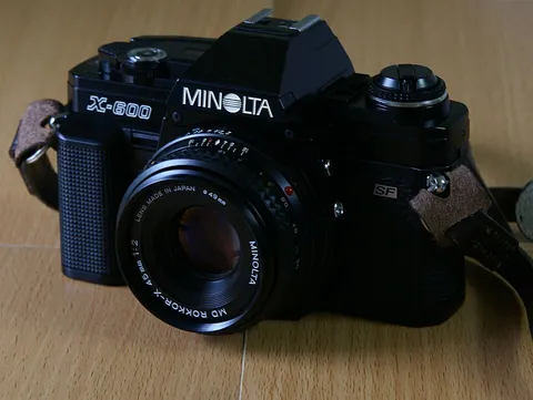 Minolta X-600