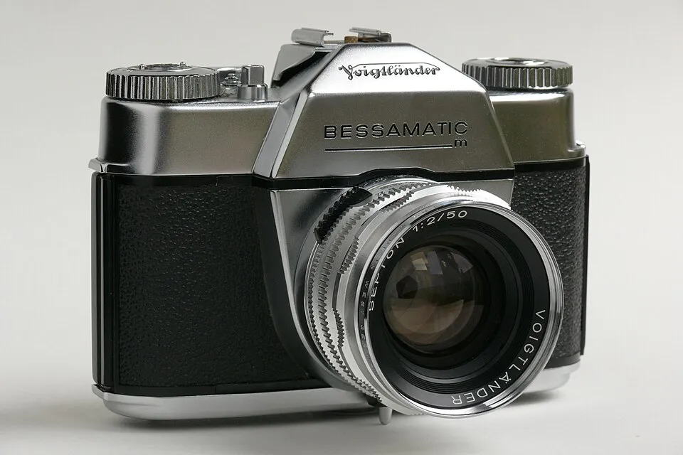 Voigtländer Bessamatic
