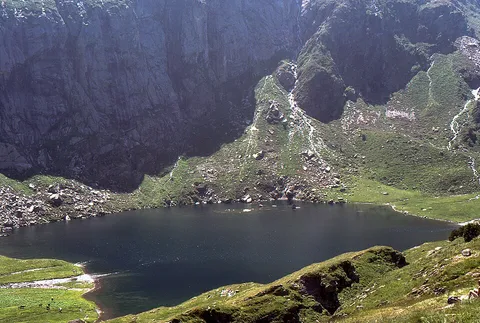 Lac d'Espingo, 1988, shot on Olympus OM-10