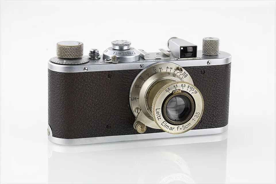 Leica Standard (1937-1938)