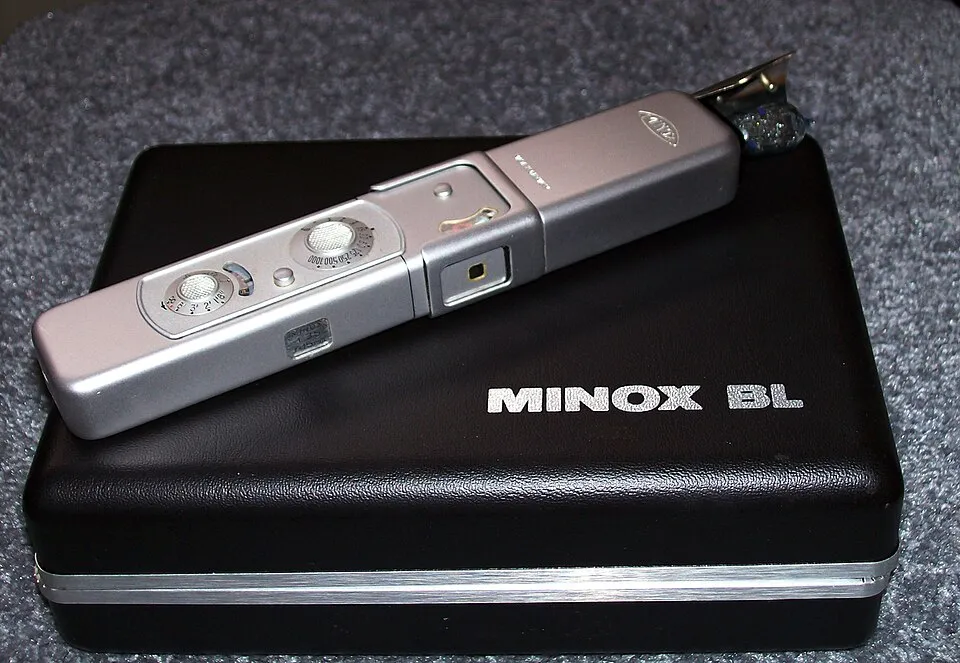 Minox BL