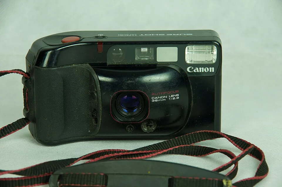 Canon Sure Shot Supreme