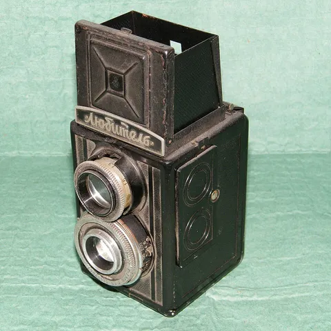 LOMO Lubitel