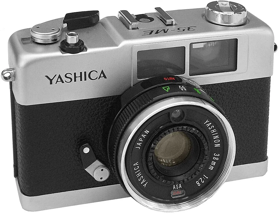Yashica 35-ME