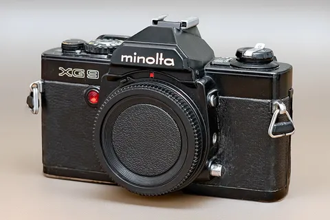 Minolta XG-9
