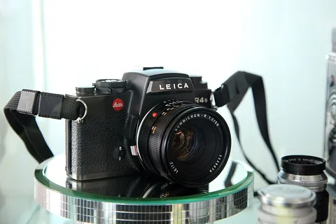 Leica R4s