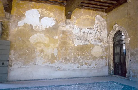 Fresco arcades, Fuji Sensia 100, shot on Olympus OM-1
