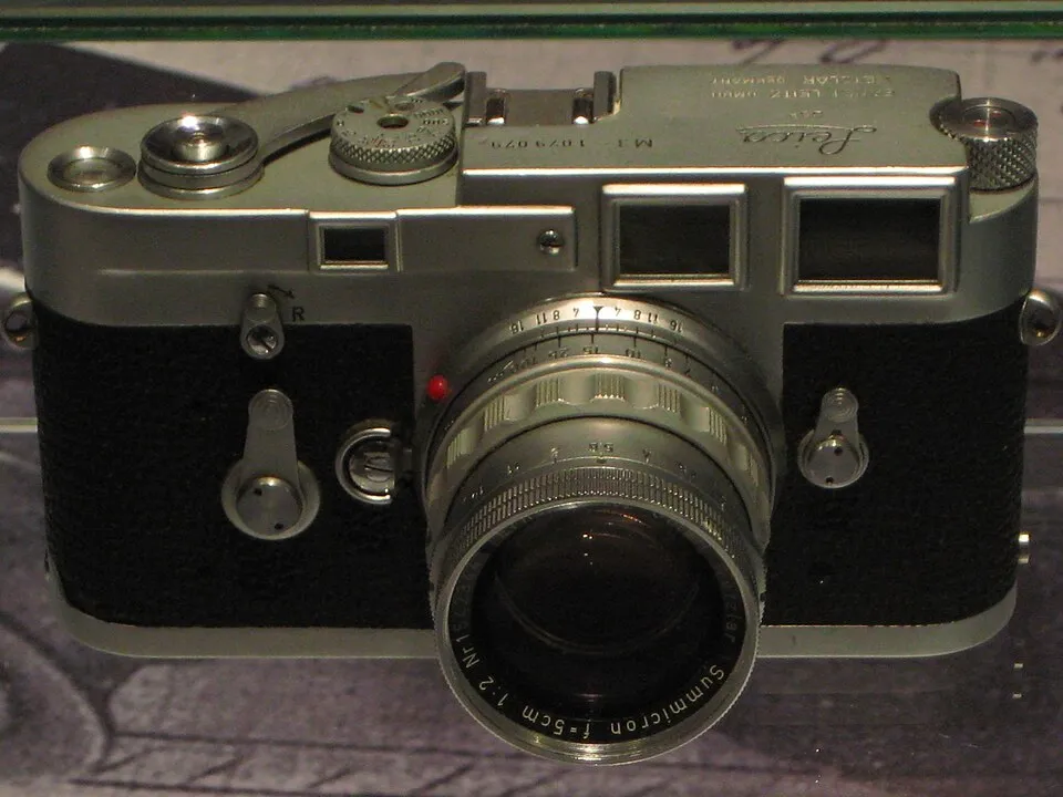 Leica M3