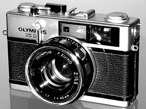 Olympus 35 DC