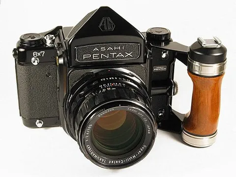 Pentax 6×7