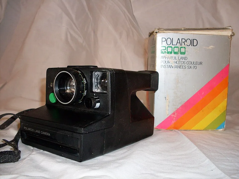 Polaroid Model 2000