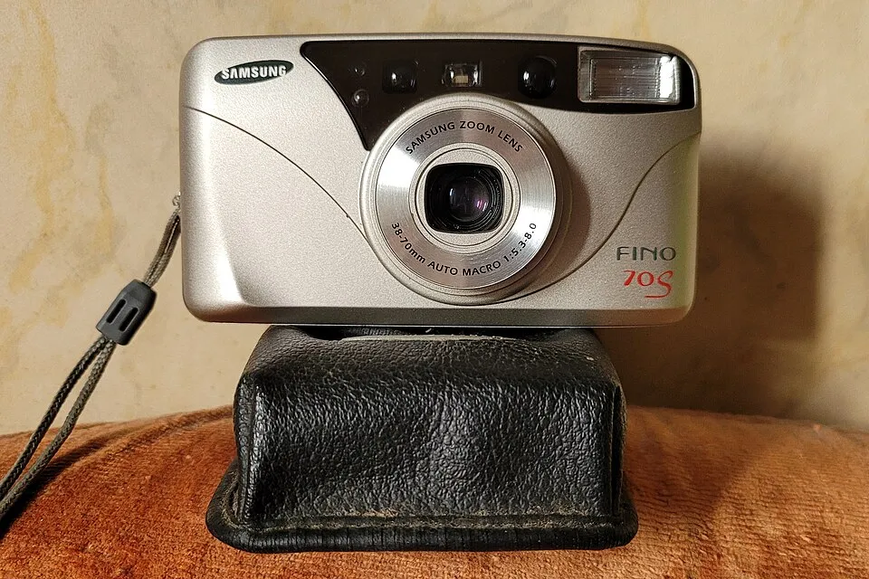 Samsung Fino 70S
