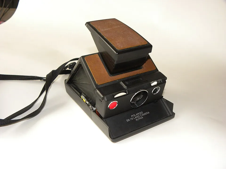 Polaroid SX-70 Alpha