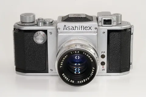 Pentax Asahiflex IIa