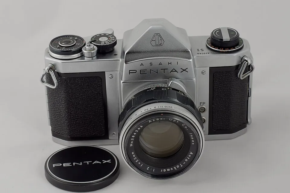 Pentax S1