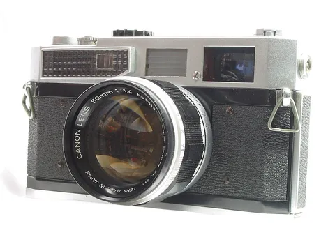 Canon 7