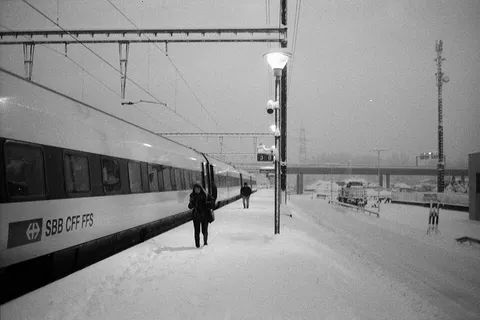 Castione-Arbedo IC21 684 111217 R35 Delta400@800 1