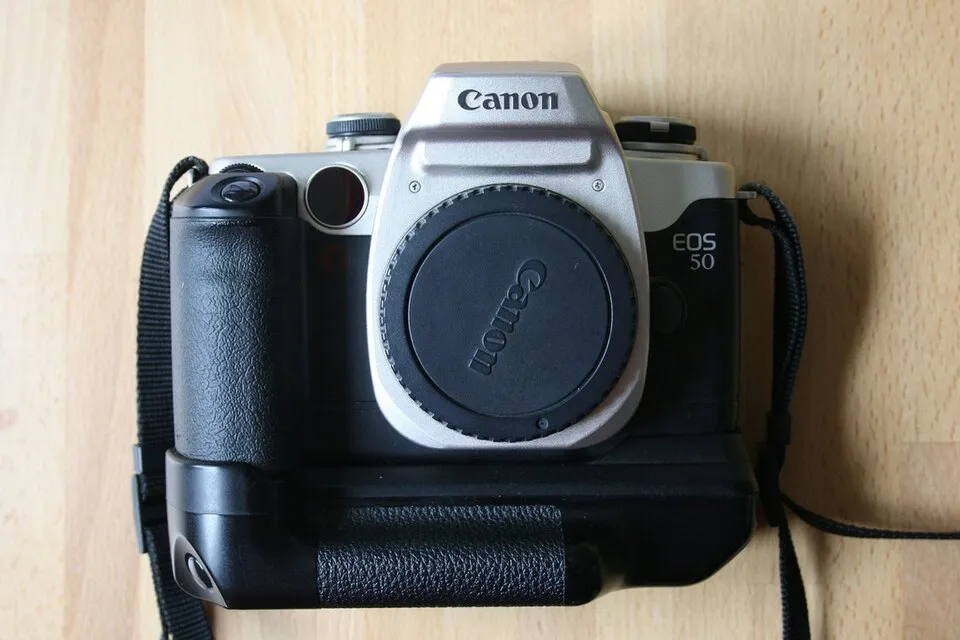 Canon EOS 50