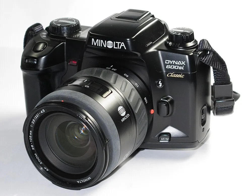 Minolta Dynax 600si