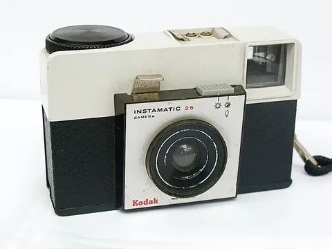 Kodak Instamatic 25