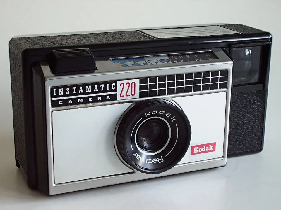 Kodak Instamatic 220