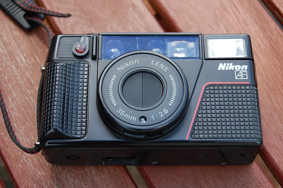 Nikon L35 AF2