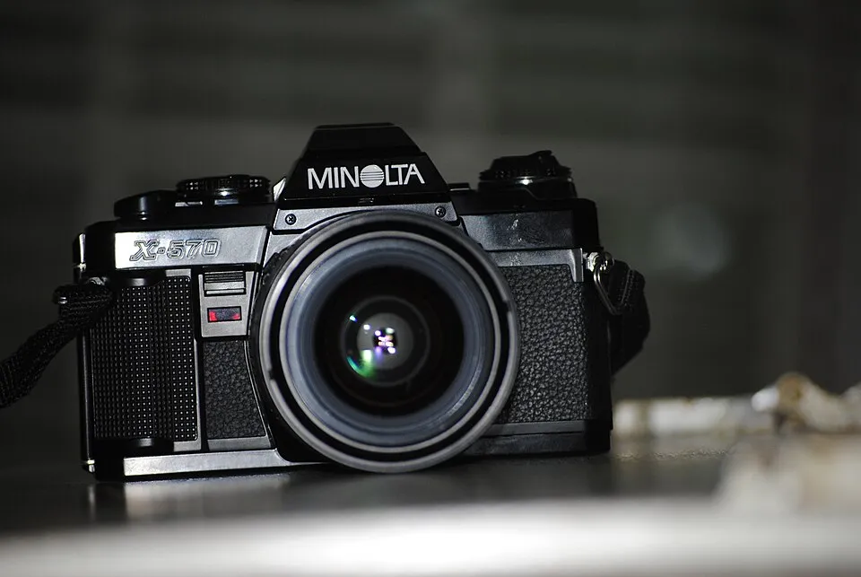 Minolta X-570