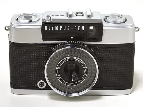 Olympus Pen EE-3