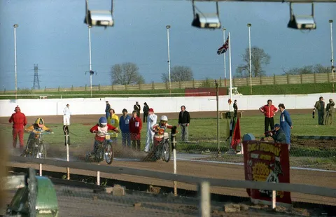 Stoke Potters Speedway Track - geograph.org.uk - 1807297