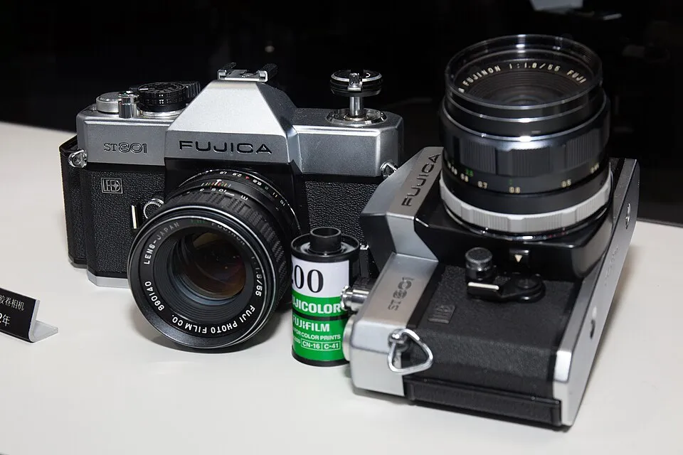 Fujica ST801