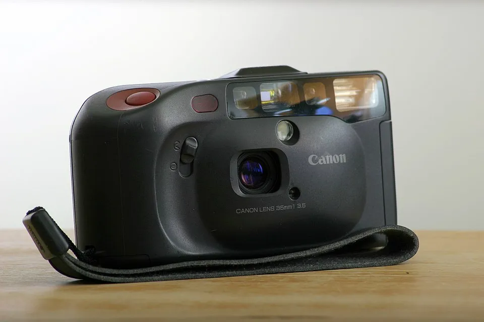 Canon Sure Shot Ace