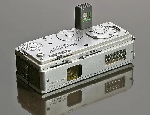 MAMIYA-16