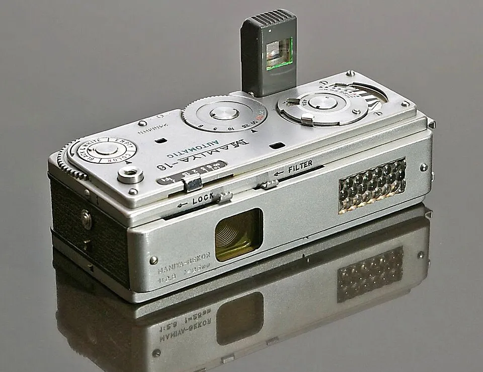 MAMIYA-16