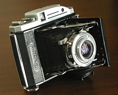 Konica Pearl II
