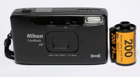 Nikon Lite Touch AF