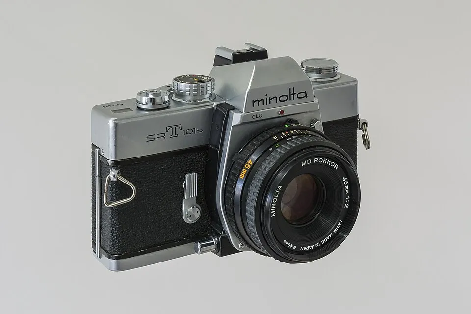Minolta SRT-101b