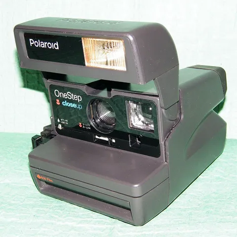 Polaroid 636