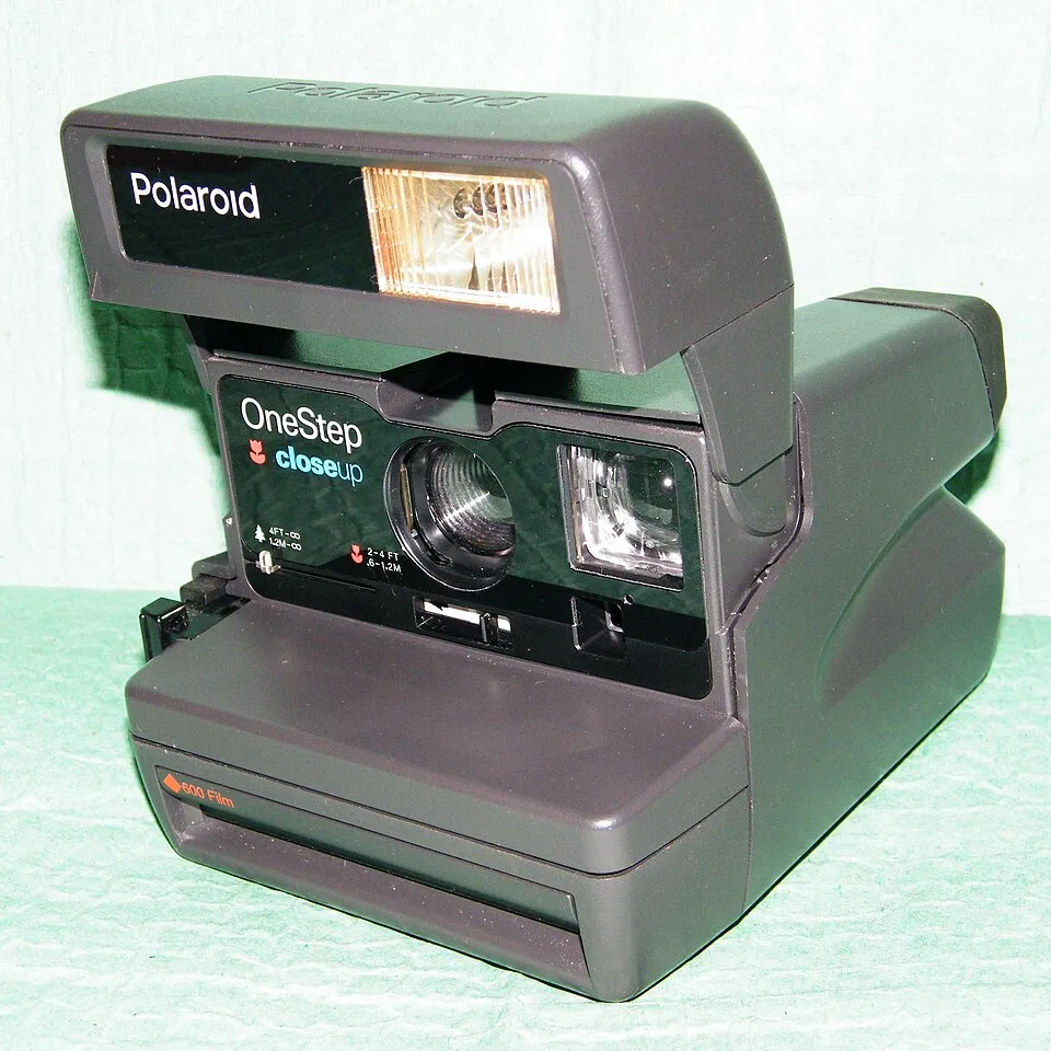 Polaroid 636