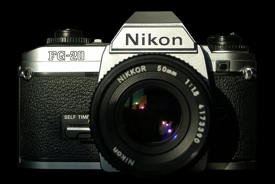 Nikon FG-20