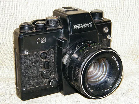 Zenit 19