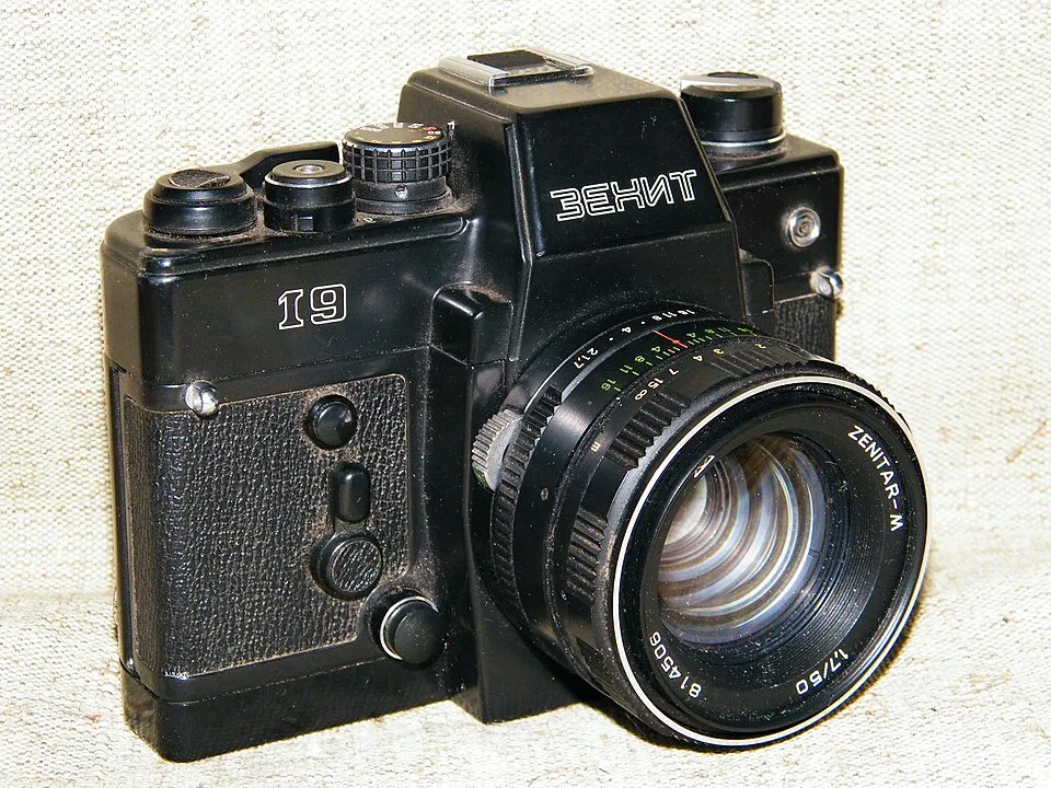 Zenit 19