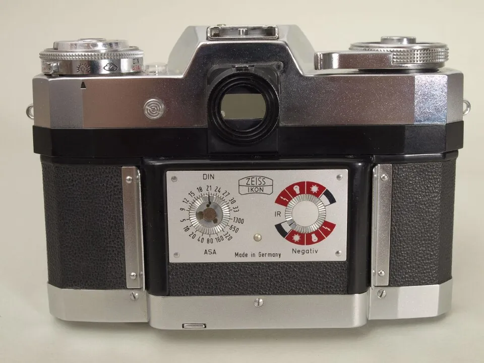 Zeiss Ikon Contaflex Super BC