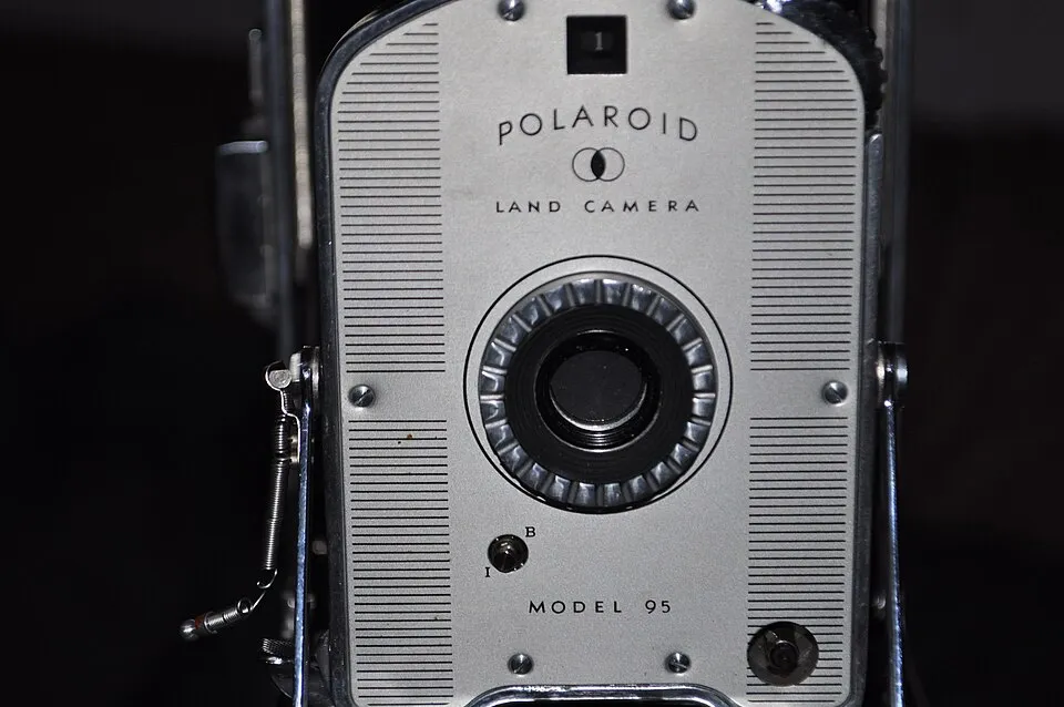 Polaroid Model 95
