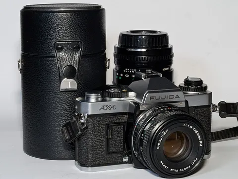 Fujica AX-1
