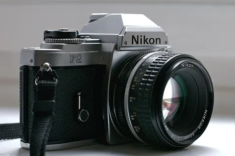 Nikon FG