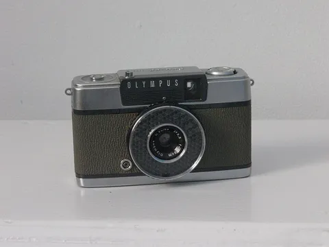 Olympus Pen EE