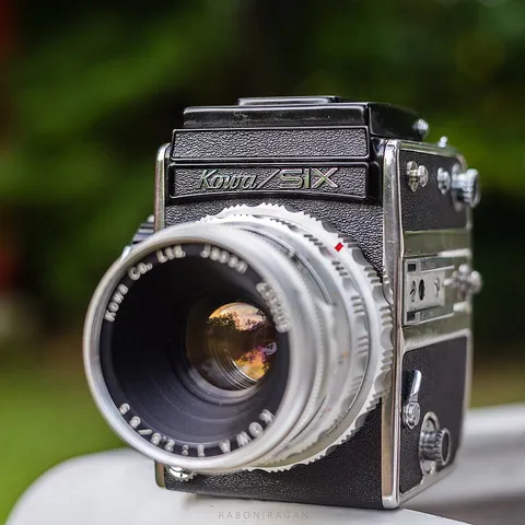 Kowa Six