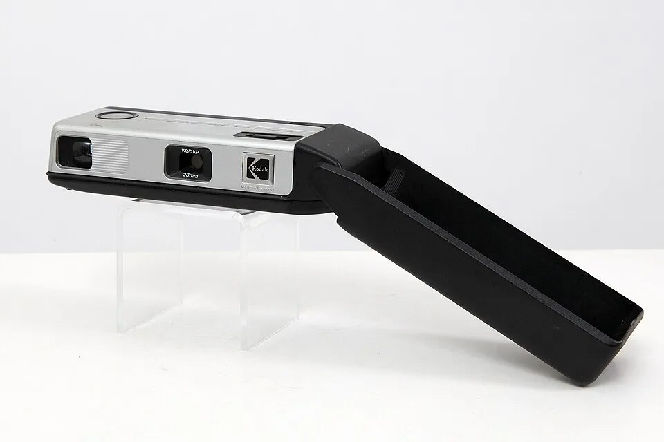 Kodak Ektra (110)